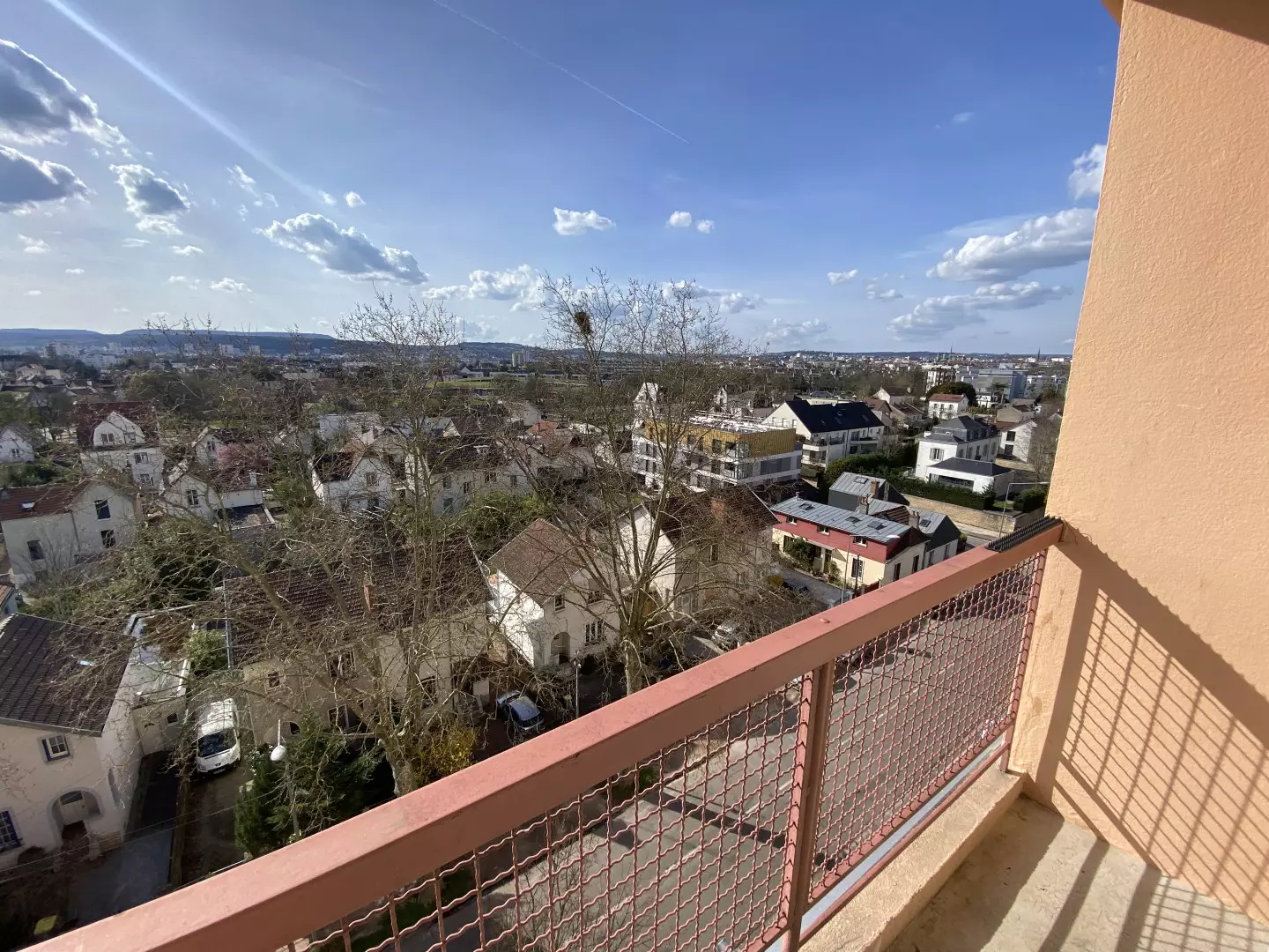 fbb00ee8-b514-4d95-8287-03d2f3d5f483